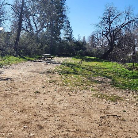 Campground At Sequoia Mountain Farms - Bring Your Own Tent Or Rv - No Bedrooms Or Beds Provided Miramonte 外观 照片