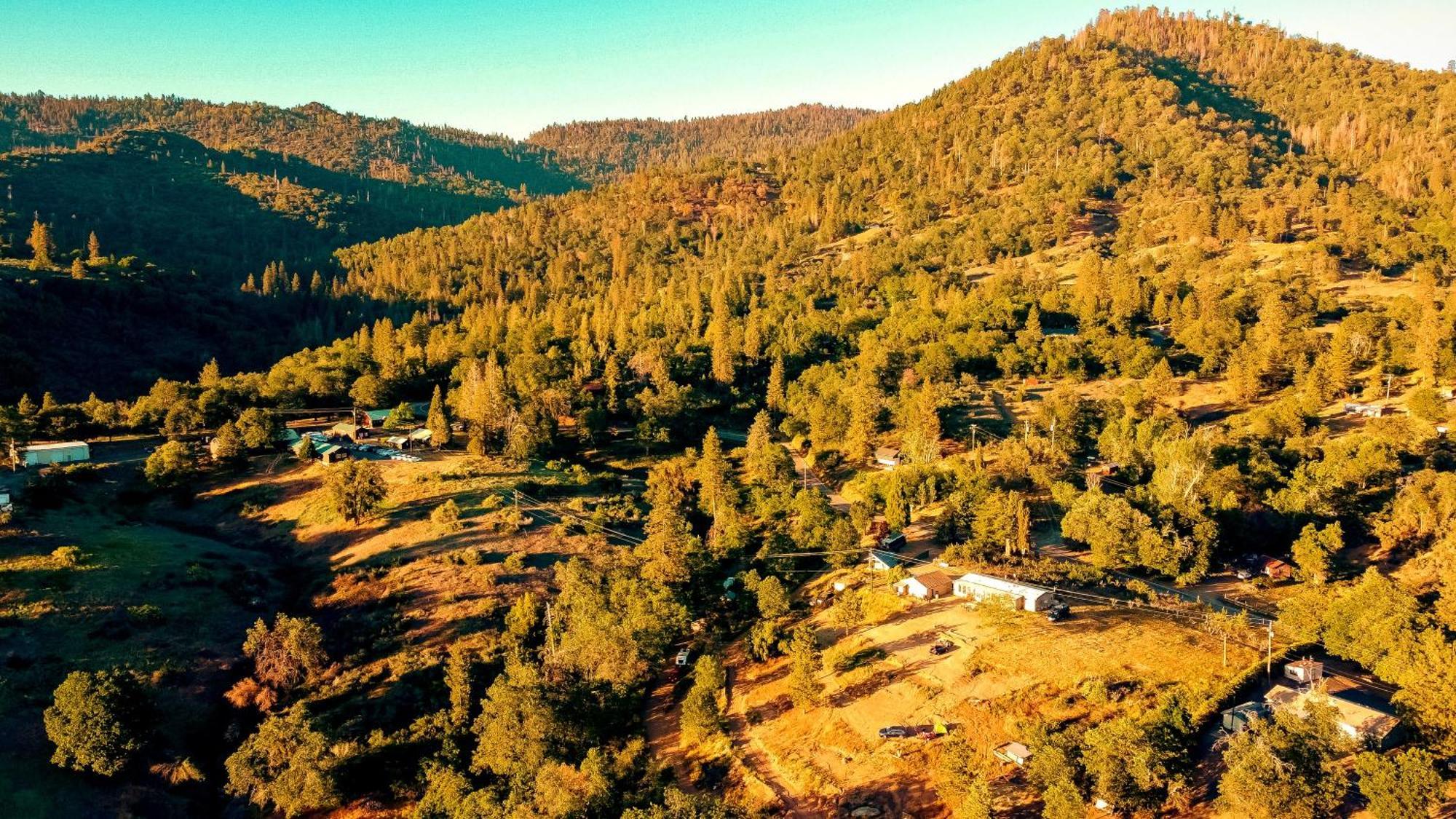 Campground At Sequoia Mountain Farms - Bring Your Own Tent Or Rv - No Bedrooms Or Beds Provided Miramonte 外观 照片