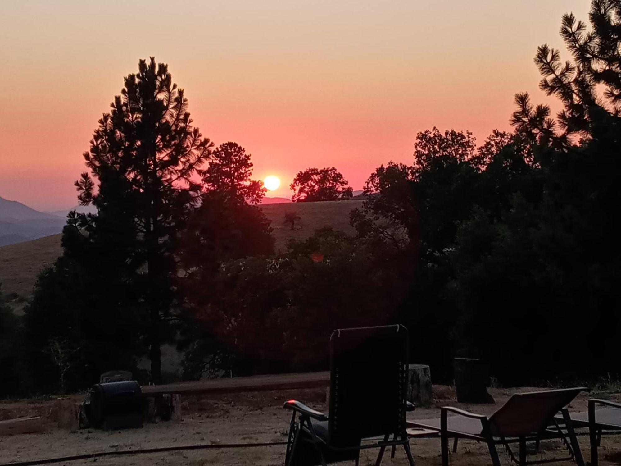 Campground At Sequoia Mountain Farms - Bring Your Own Tent Or Rv - No Bedrooms Or Beds Provided Miramonte 外观 照片